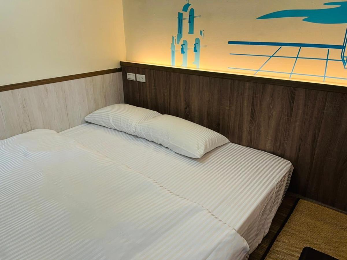 Love Feng Jia Apartment Hotel Taichung Exterior photo