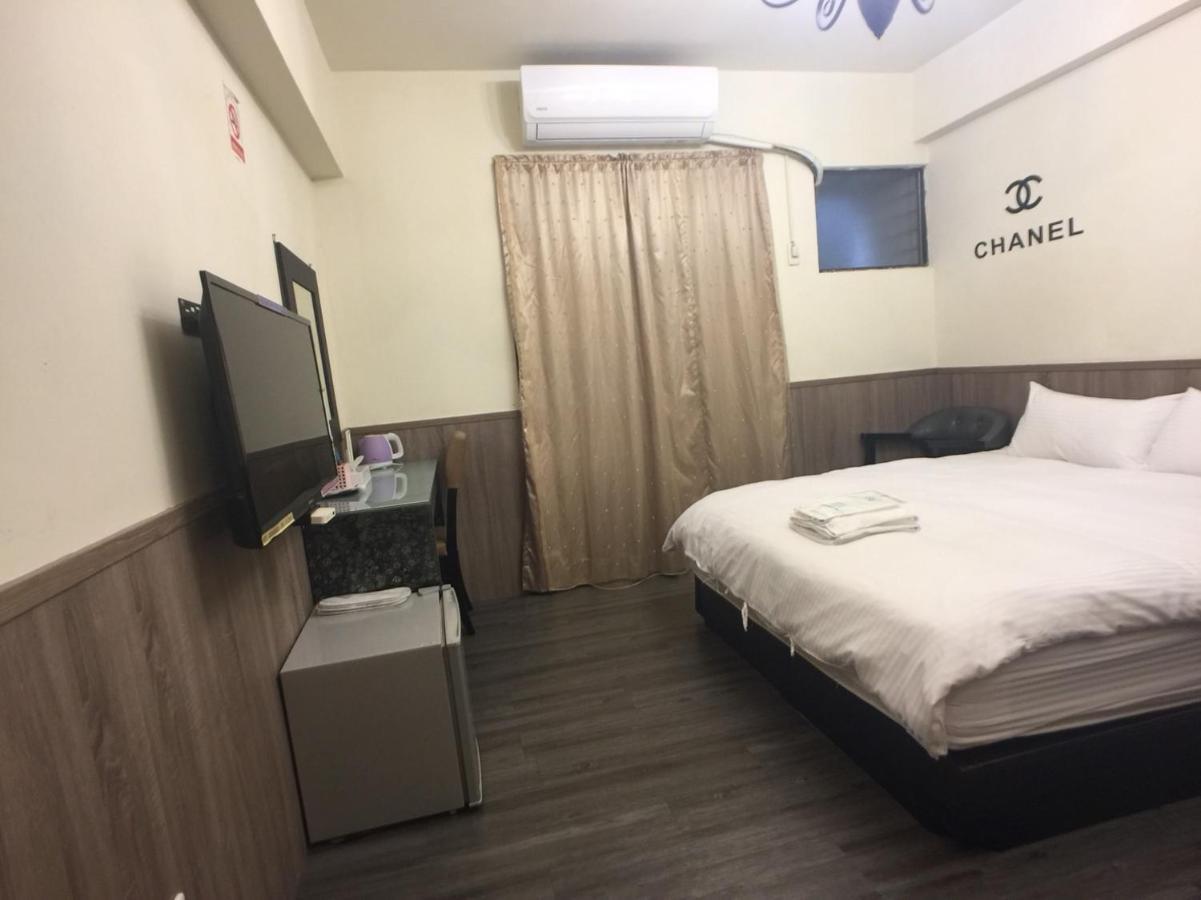 Love Feng Jia Apartment Hotel Taichung Exterior photo