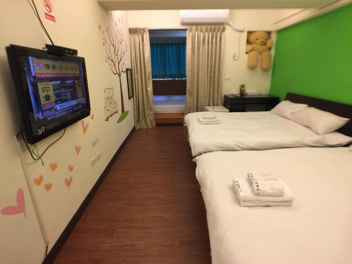 Love Feng Jia Apartment Hotel Taichung Exterior photo